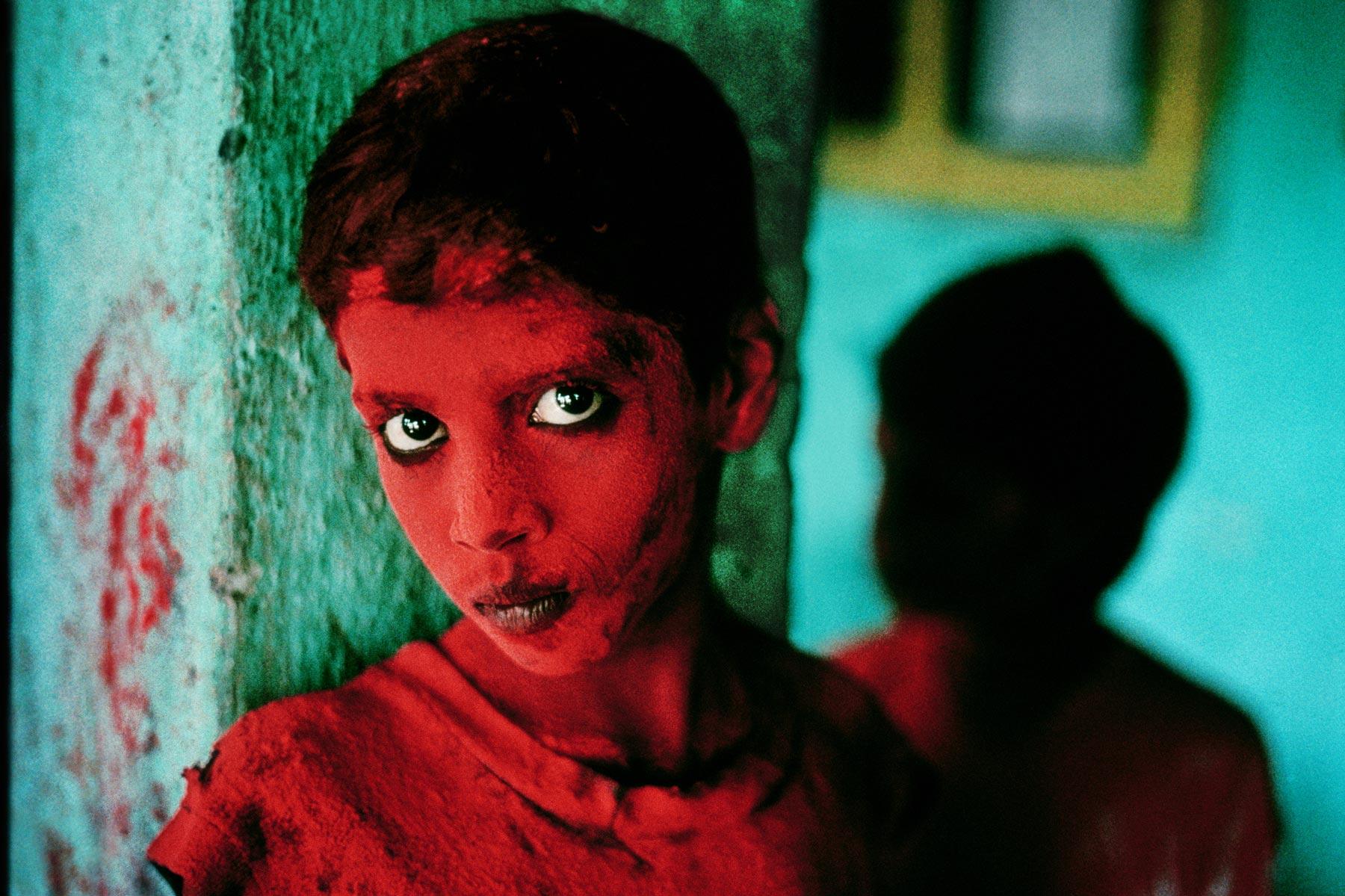  肖像摄影。<br/>Steve McCurry摄于印度，孟买。 