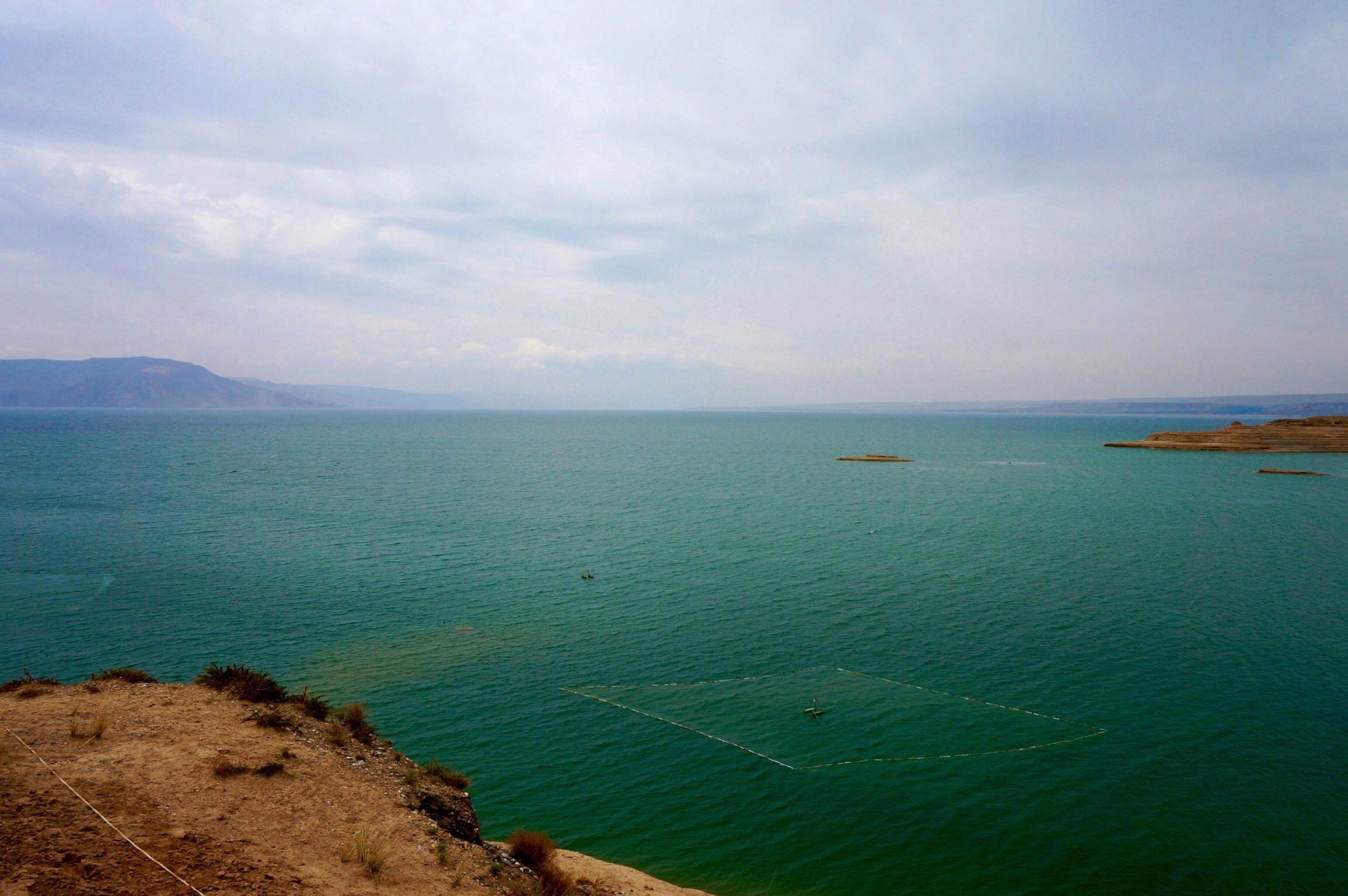离青海湖不远的黄河。