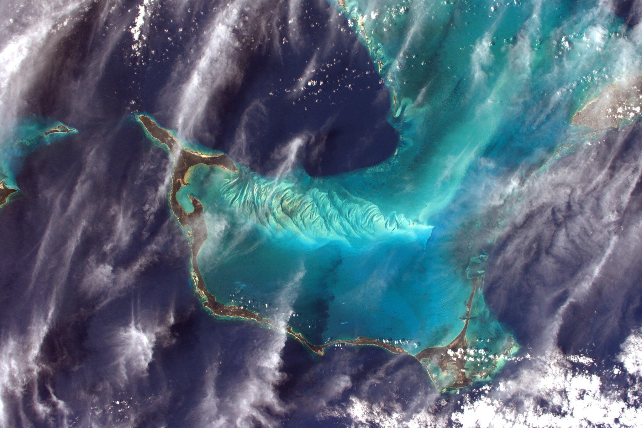  巴哈马群岛，来自宇航员Thomas Pesquet。 