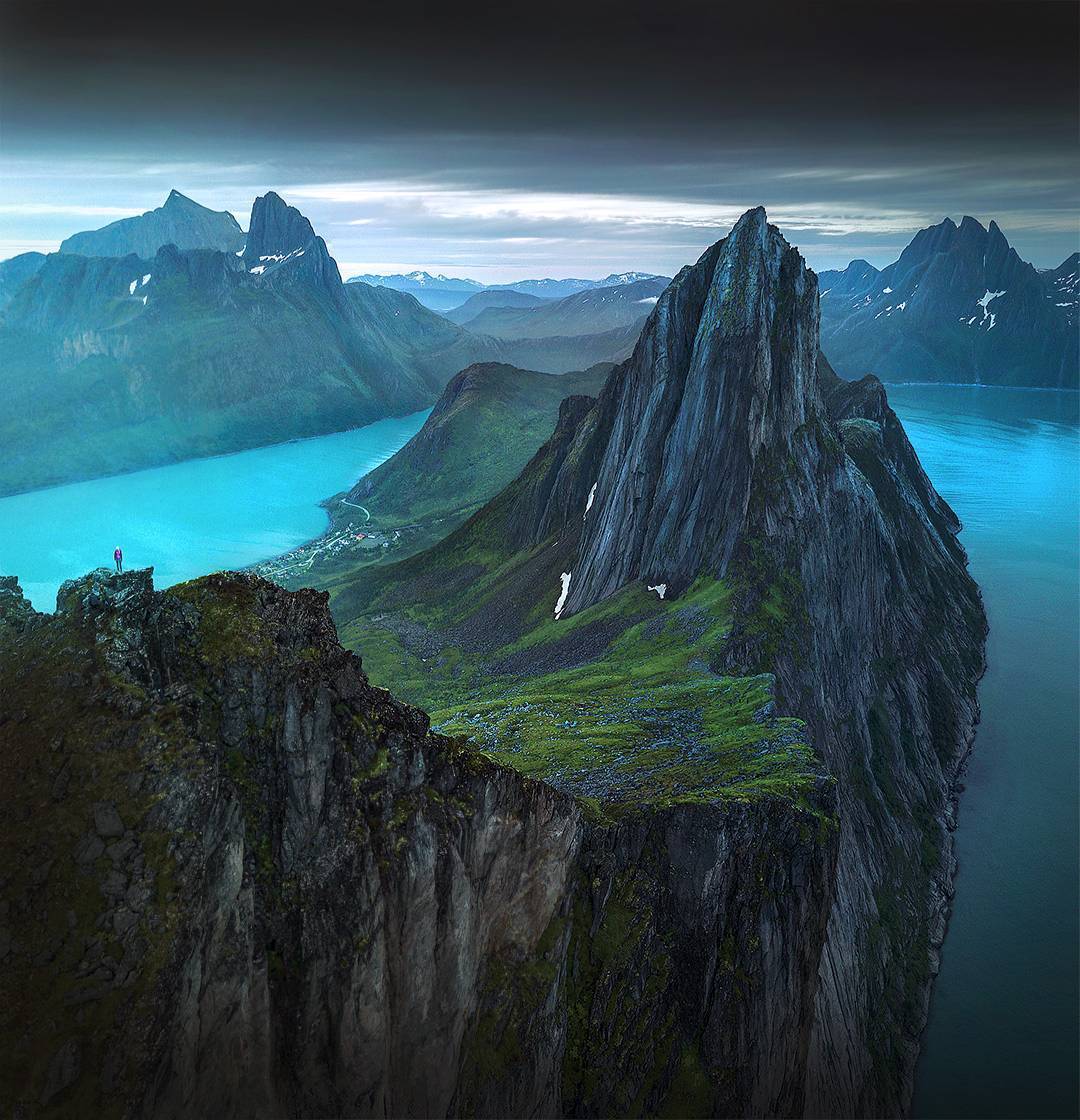  挪威塞尼亚岛，来自摄影师Max Rive。 
