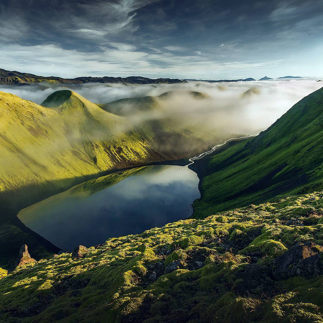  冰岛梦幻般的景色，来自摄影师Max Rive。 