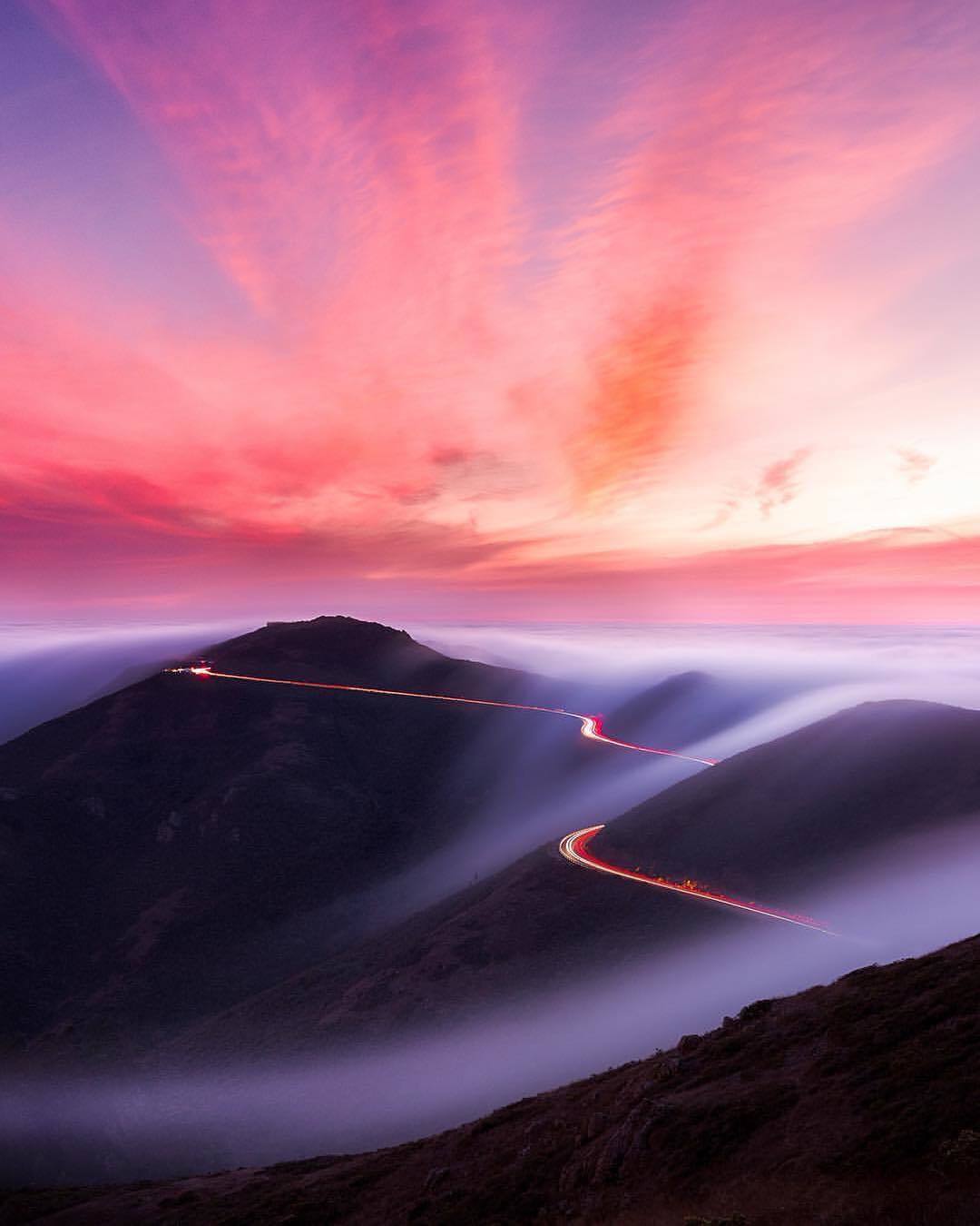  清晨雾中的马林岬角，来自摄影师Louis Chan。 
