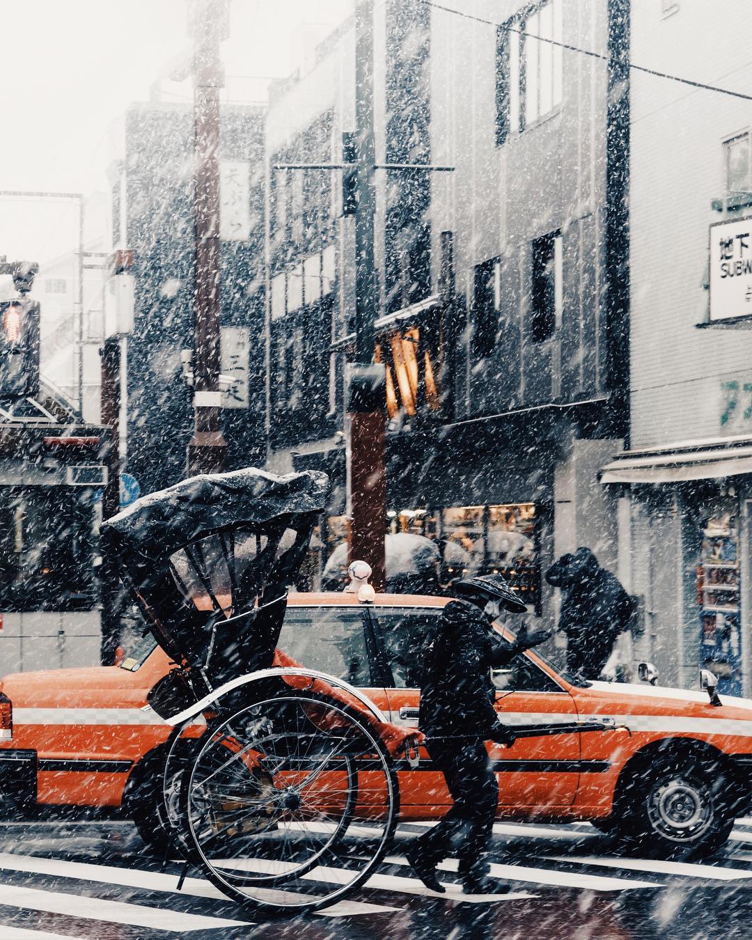 日本冬天街道图片