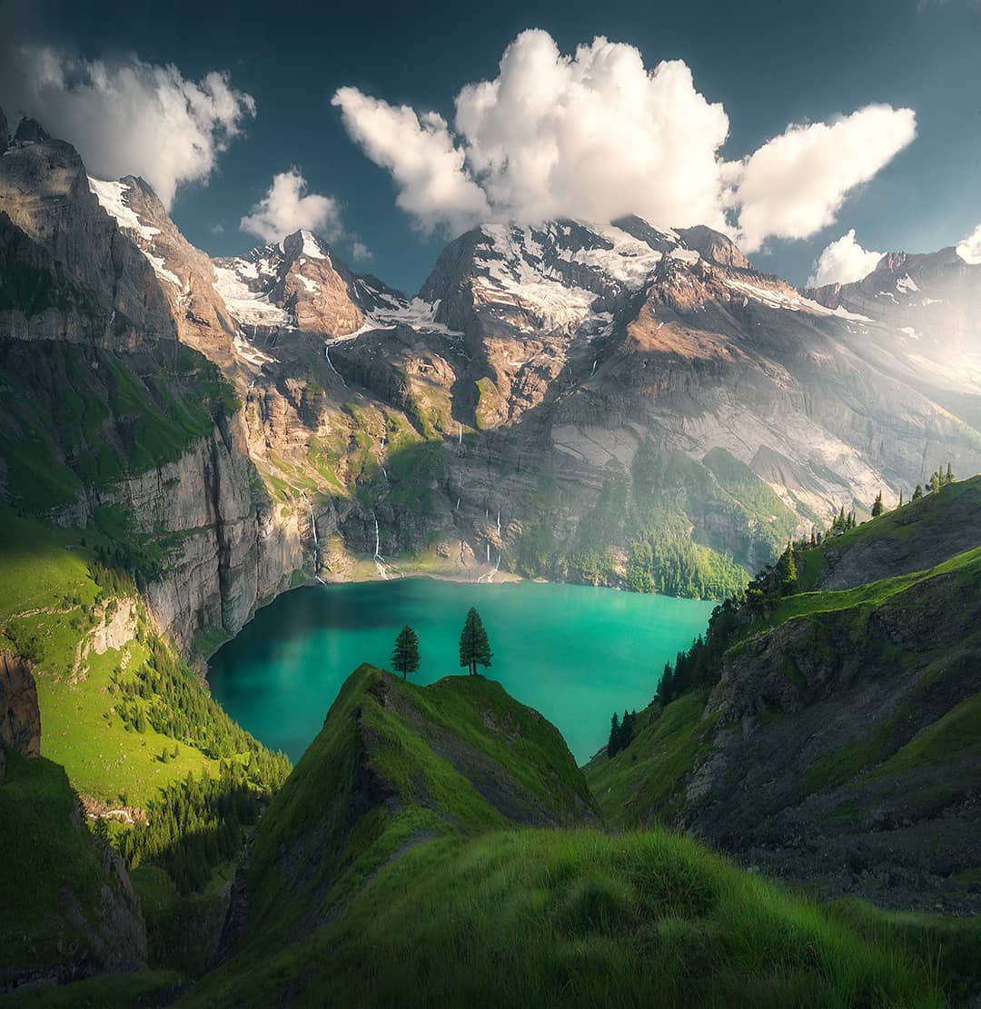 夏季的瑞士群山，来自摄影师Max Rive。 