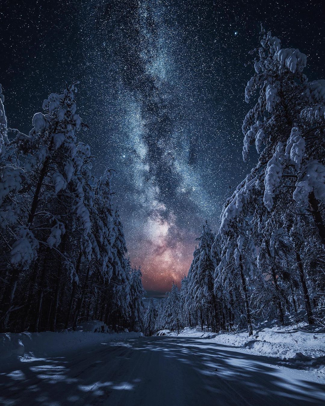 雪原上的星空sondreeriksen摄于挪威康斯伯格