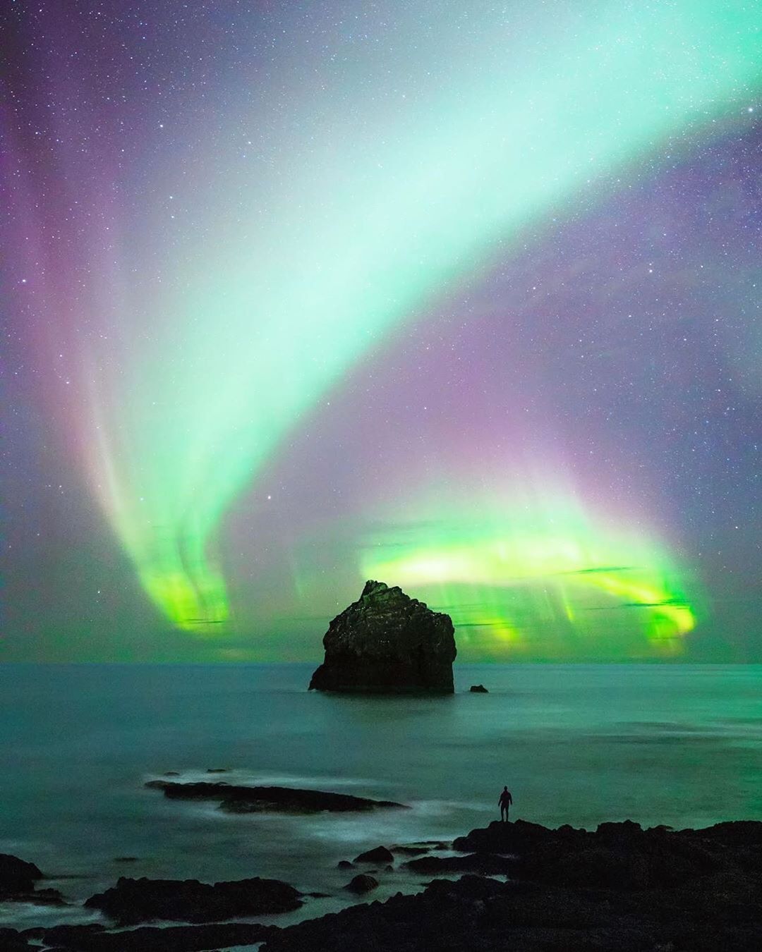 冰岛北极光,来自摄影师horour kristlenifsson.