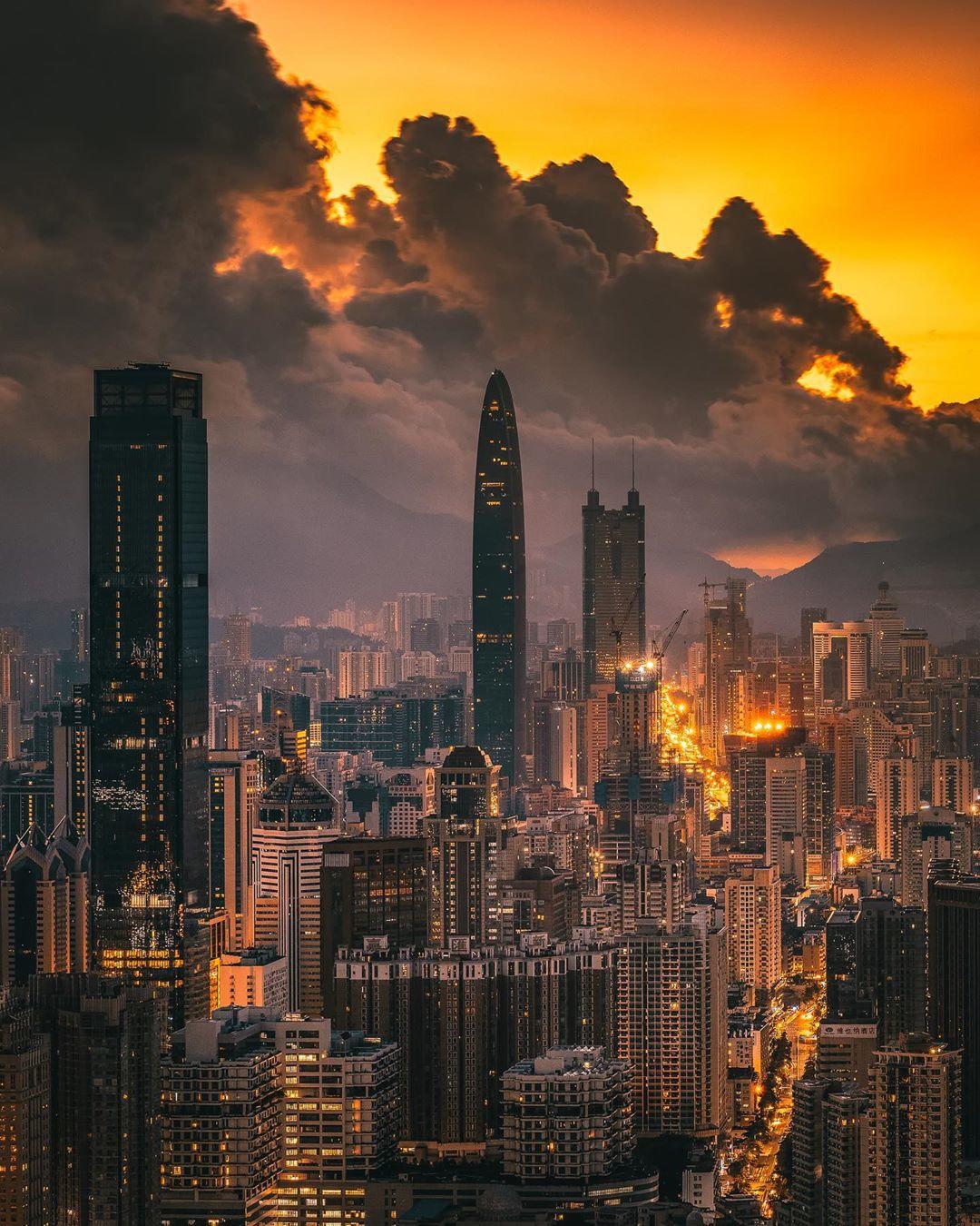  晨光中的深圳，来自摄影师ShallWe。 