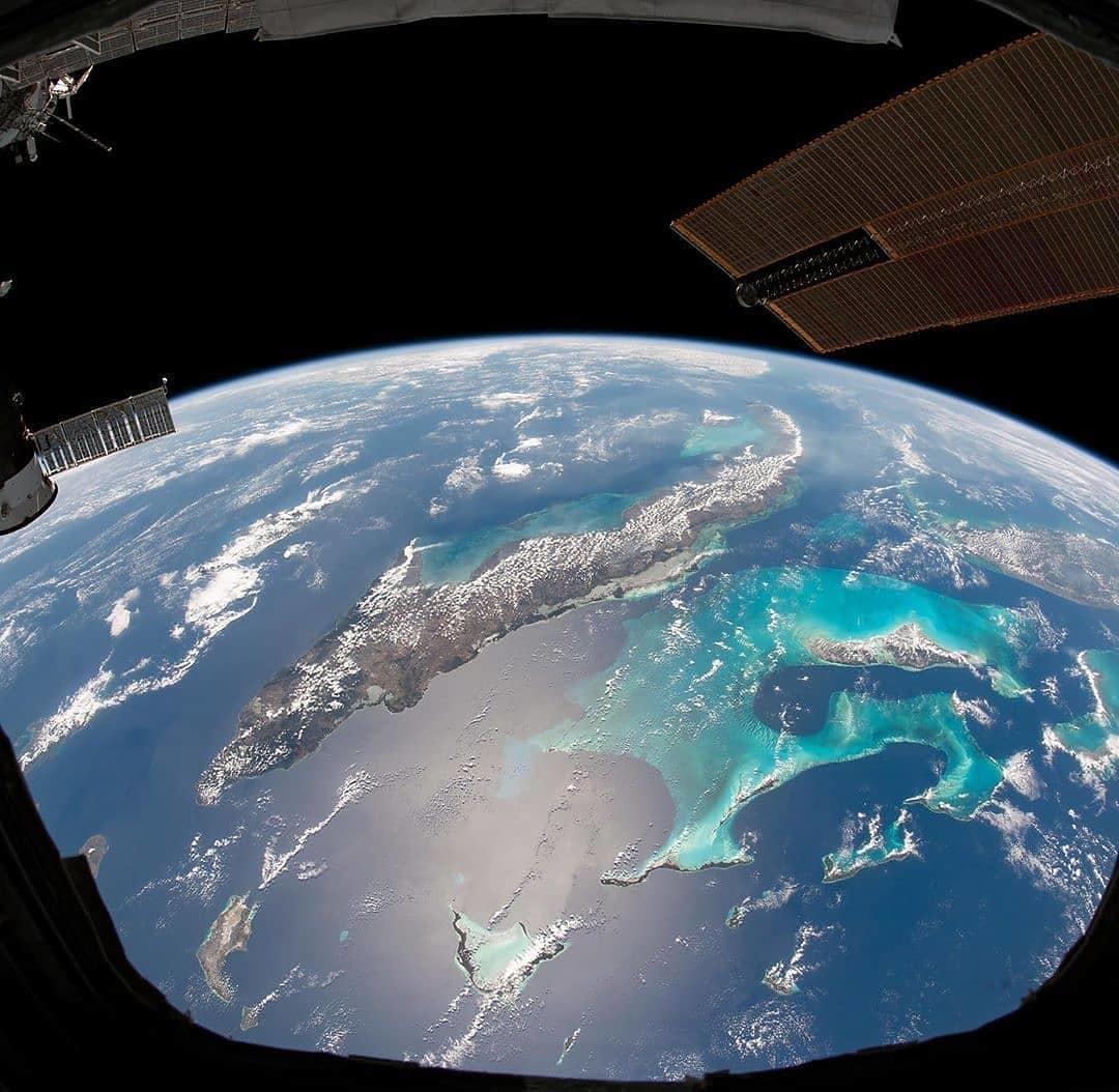  国际空间站俯瞰地球，来自NASA。 