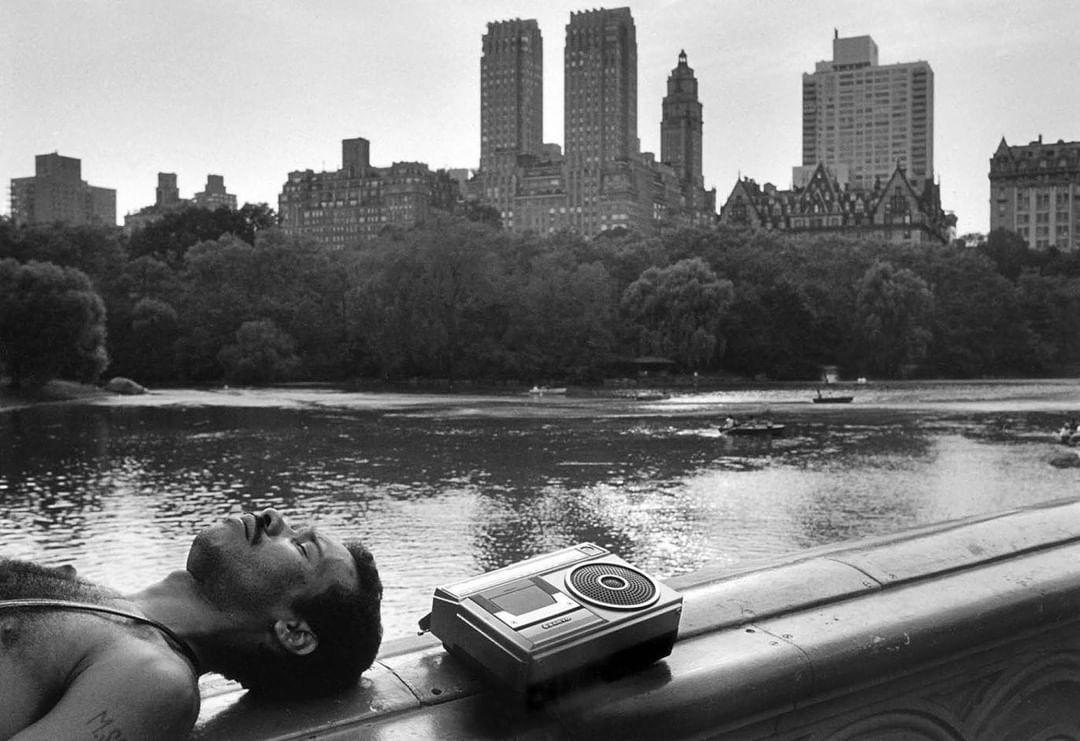  1985年纽约曼哈顿中央公园，来自摄影师Ferdinando Scianna。 
