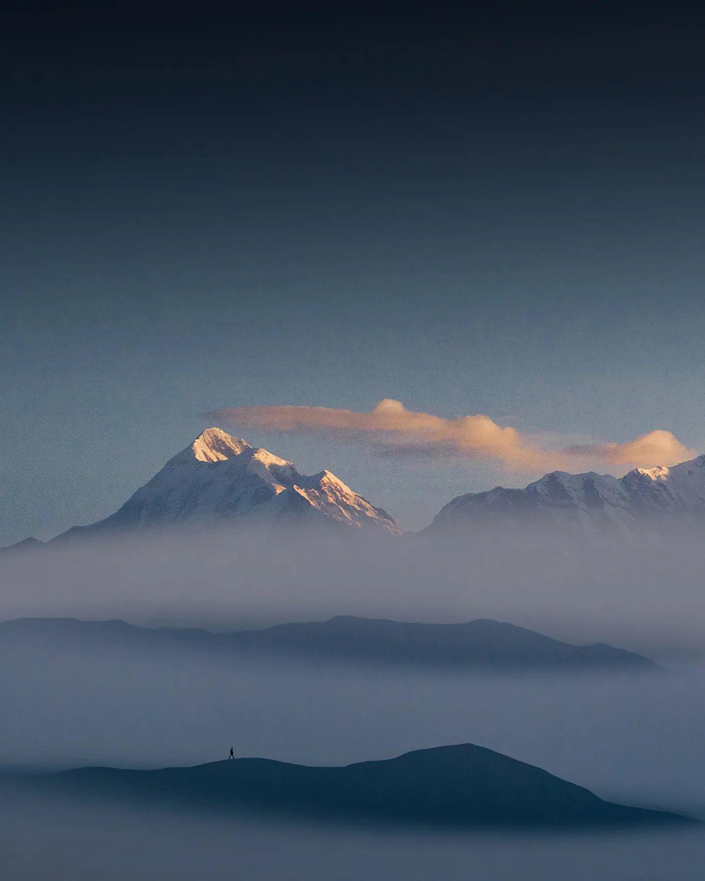  印度北阿坎德邦的山脉，来自摄影师Santshree Sinha。 