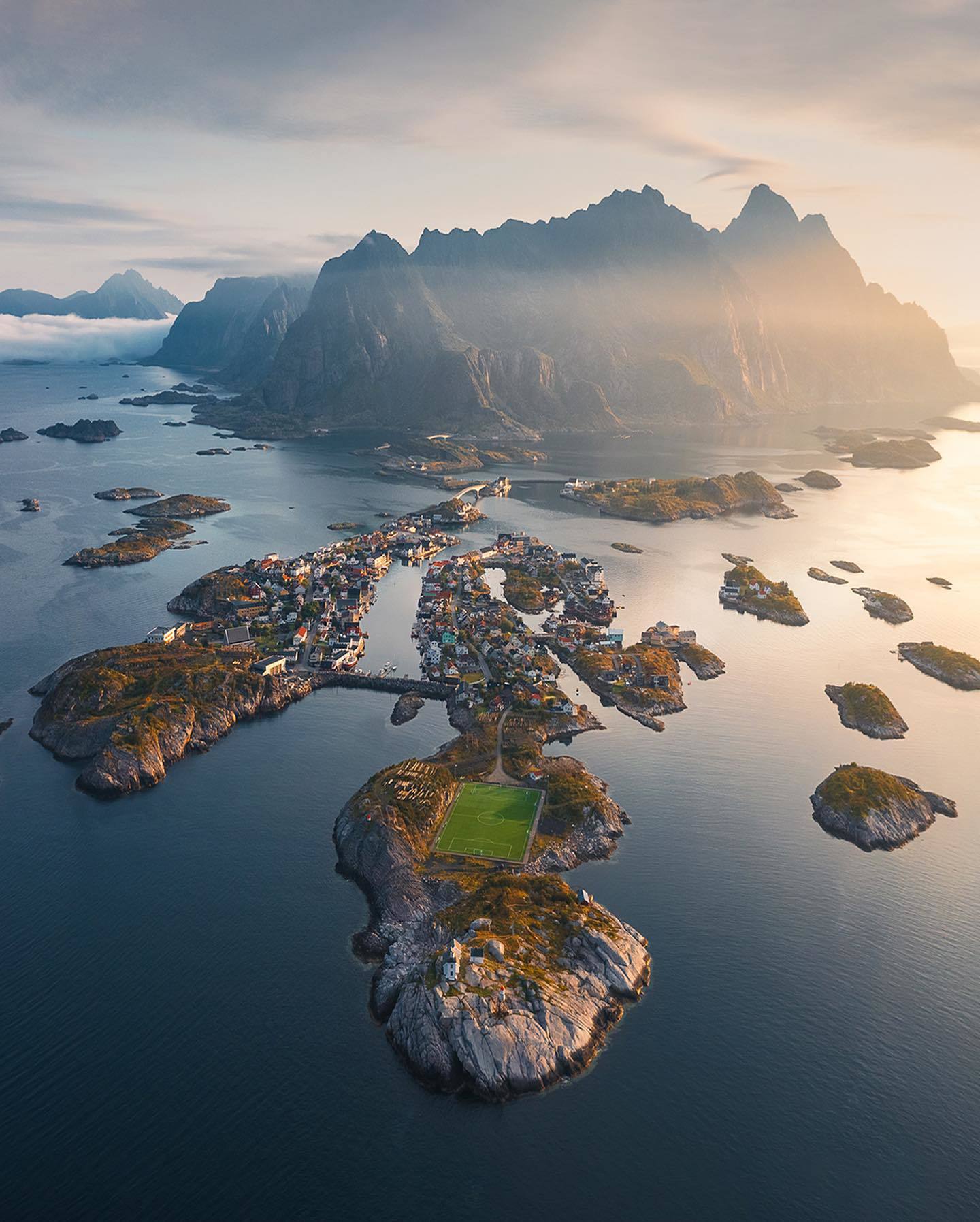  挪威，罗弗敦群岛，来自摄影师Marco Grassi。 
